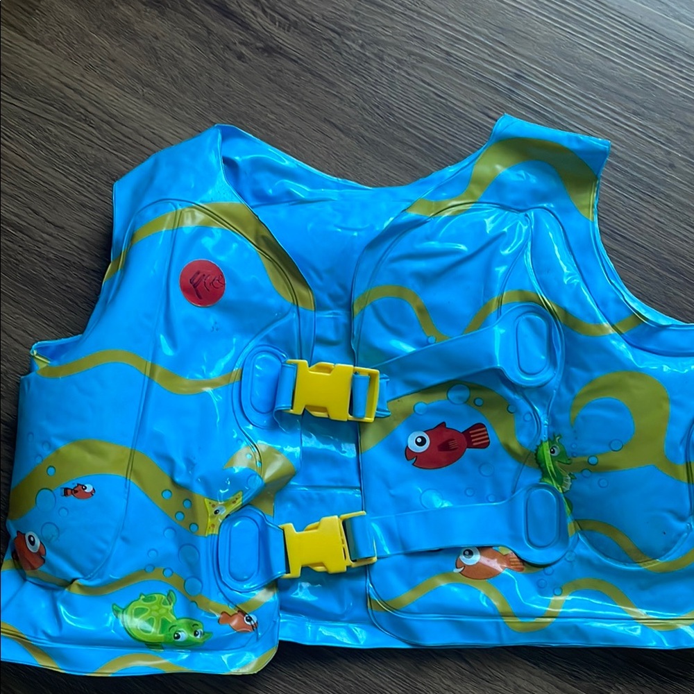 Benzai Sea Creature Theme Inflatable Children Vest